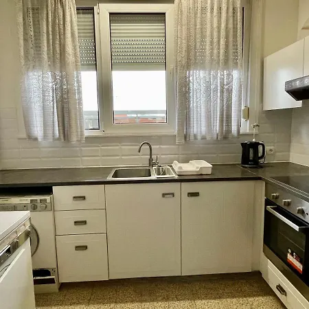Appartement Superbe Duplex Avec Jacuzzi Brussel